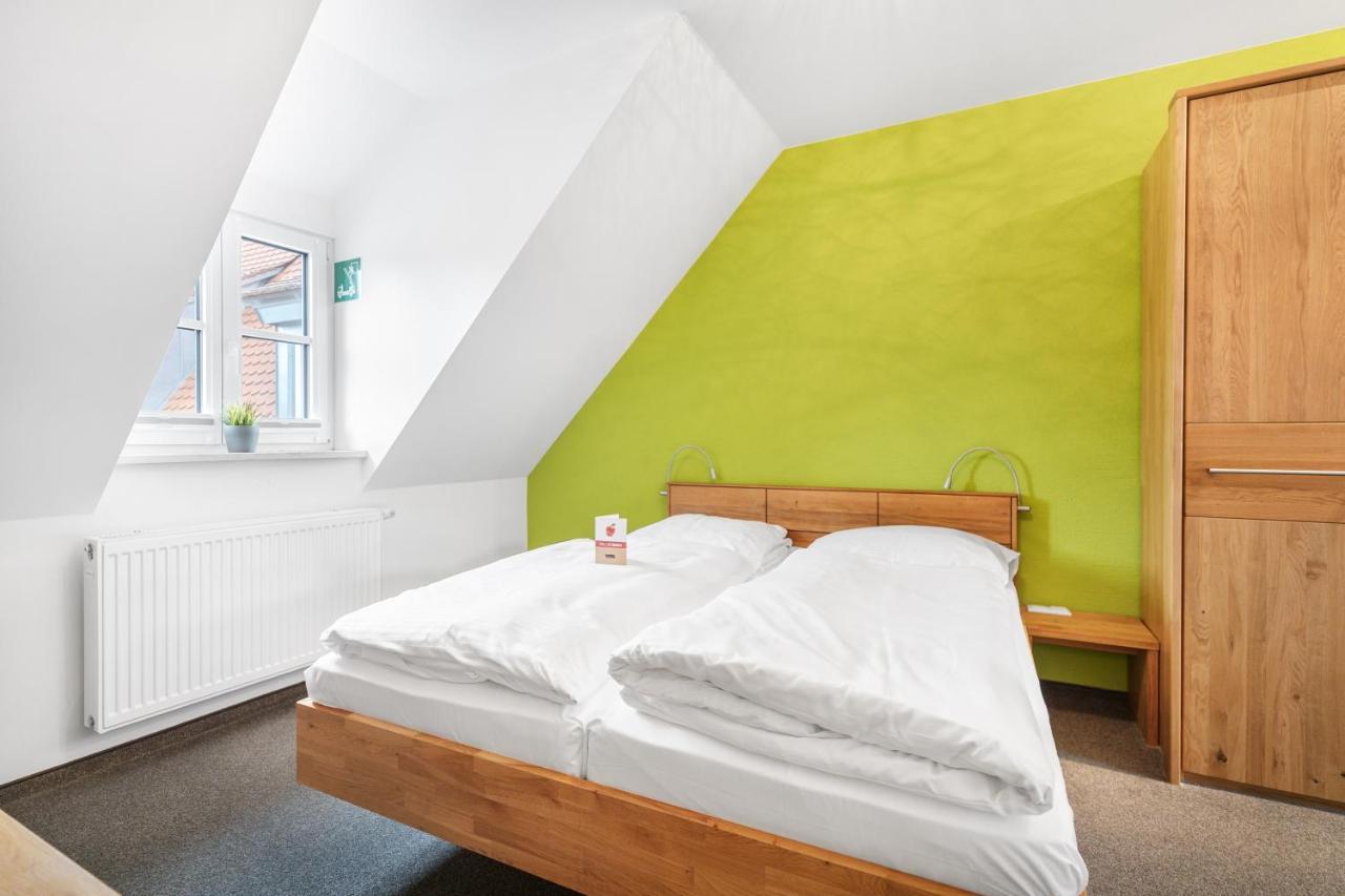Schieners Hotel & Apfelhof Apartments Wemding Zewnętrze zdjęcie