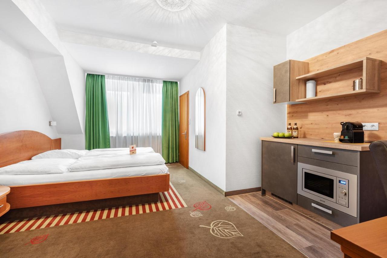 Schieners Hotel & Apfelhof Apartments Wemding Zewnętrze zdjęcie